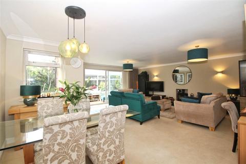 4 bedroom detached house for sale, Hansom Road, Leicestershire LE10