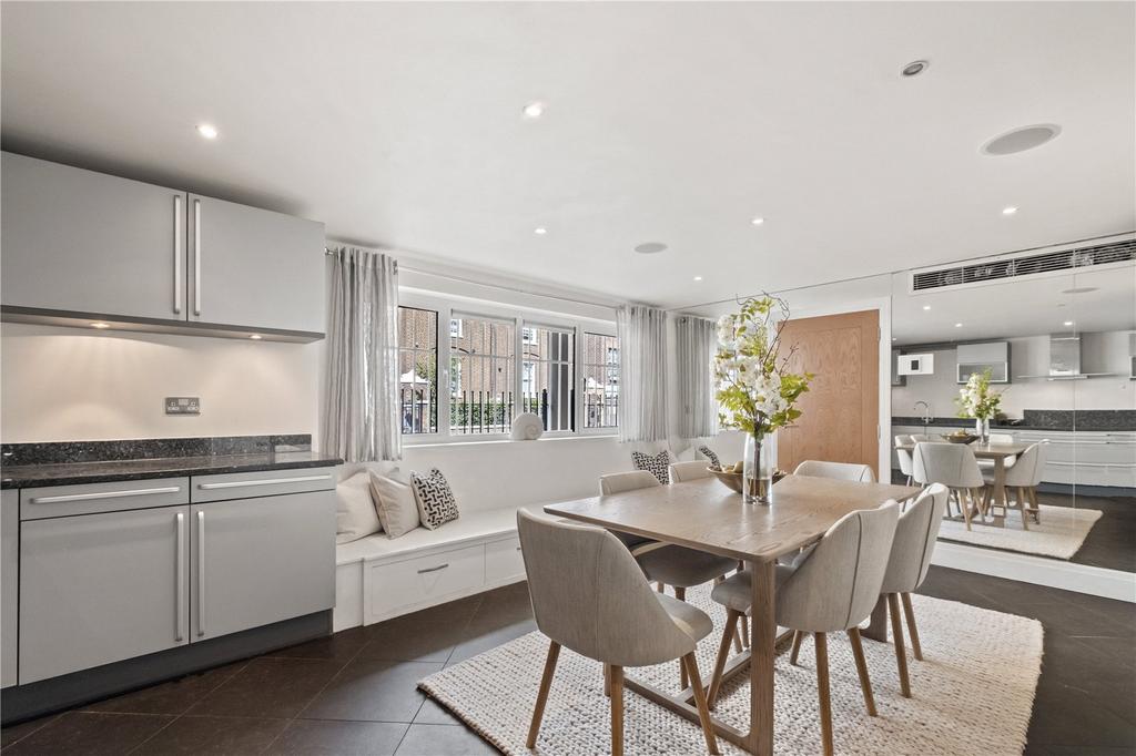 Kitchen/Dining