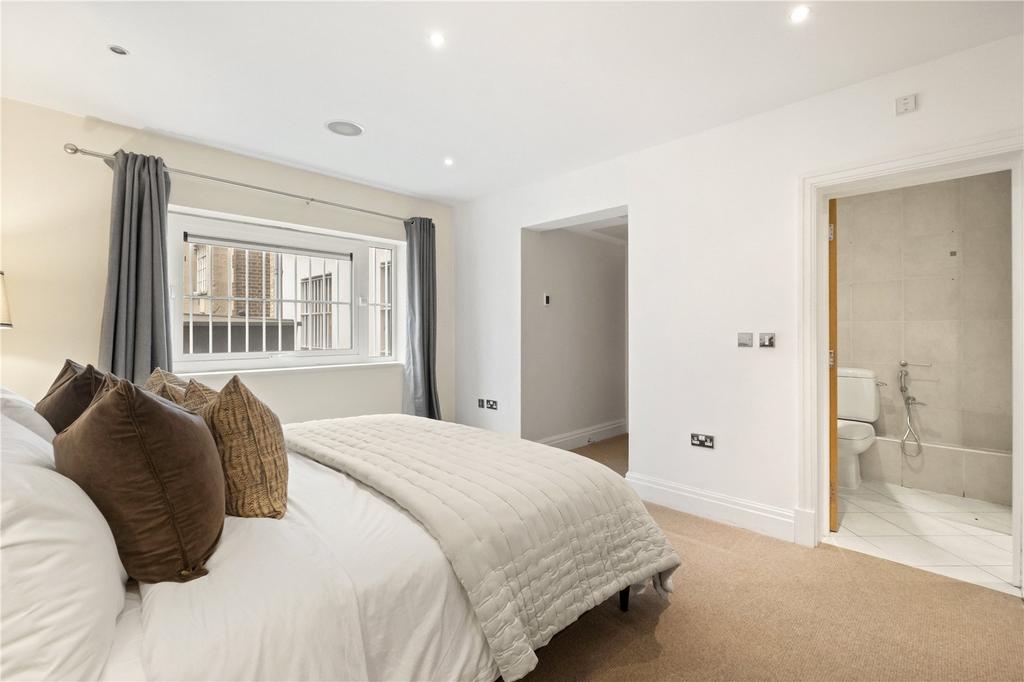 Principal Bedroom
