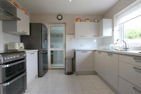 4 bedroom detached house for sale, Kingsdown Road, Walmer, CT14