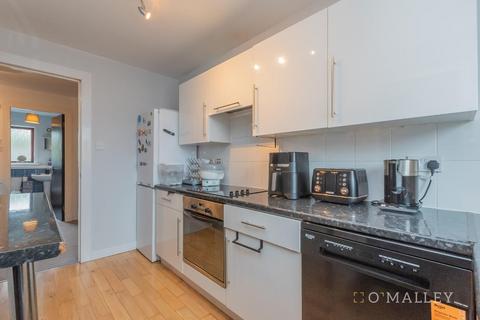56 Braeside, Sauchie, Alloa, FK10 3DR