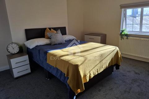 undefined, *AVAILABLE NOW* Room 12. 20 Newgate Street, Worksop