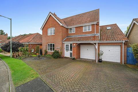 undefined, Turner Gardens, Woodbridge, IP12