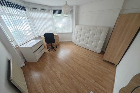 undefined, Leeds LS6