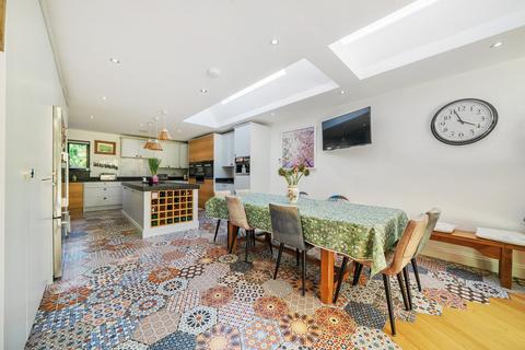 12 Waldegrave Road, Bromley, BR1 2JP