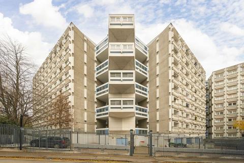 1 bedroom flat for sale, Penton Rise, London WC1X
