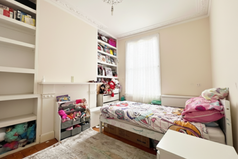 undefined, Fenham Road, London, SE15