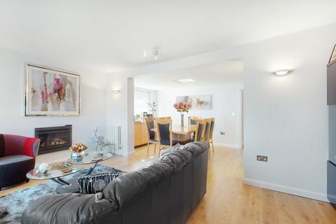 undefined, Eastfields, Pinner HA5
