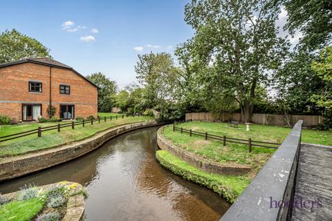 undefined, Pitson Close, Addlestone, Surrey, KT15