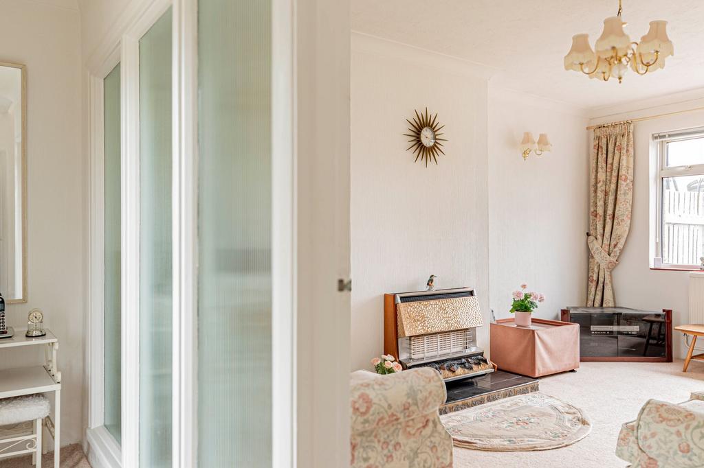 Living Room (4)