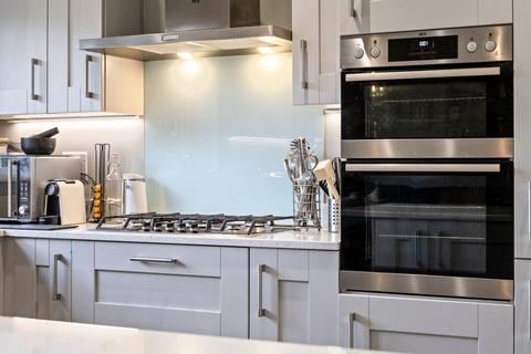 5 bedroom detached house for sale, Bentley Gardens, Broadbridge Heath, RH12