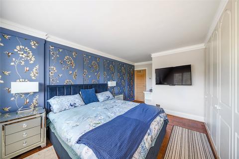 6 Kevan Drive, Send, Woking, GU23 7BU
