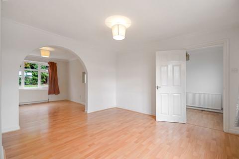 3 bedroom semi-detached house for sale, De Vigier Avenue, Saffron Walden