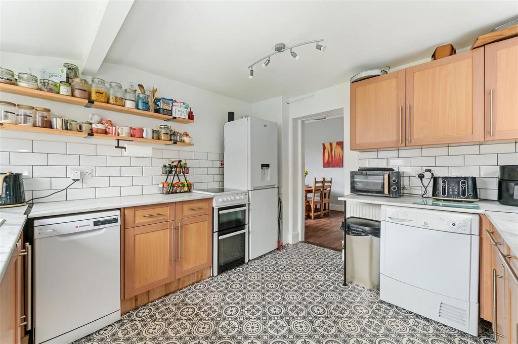 Kitchen Units.jpg