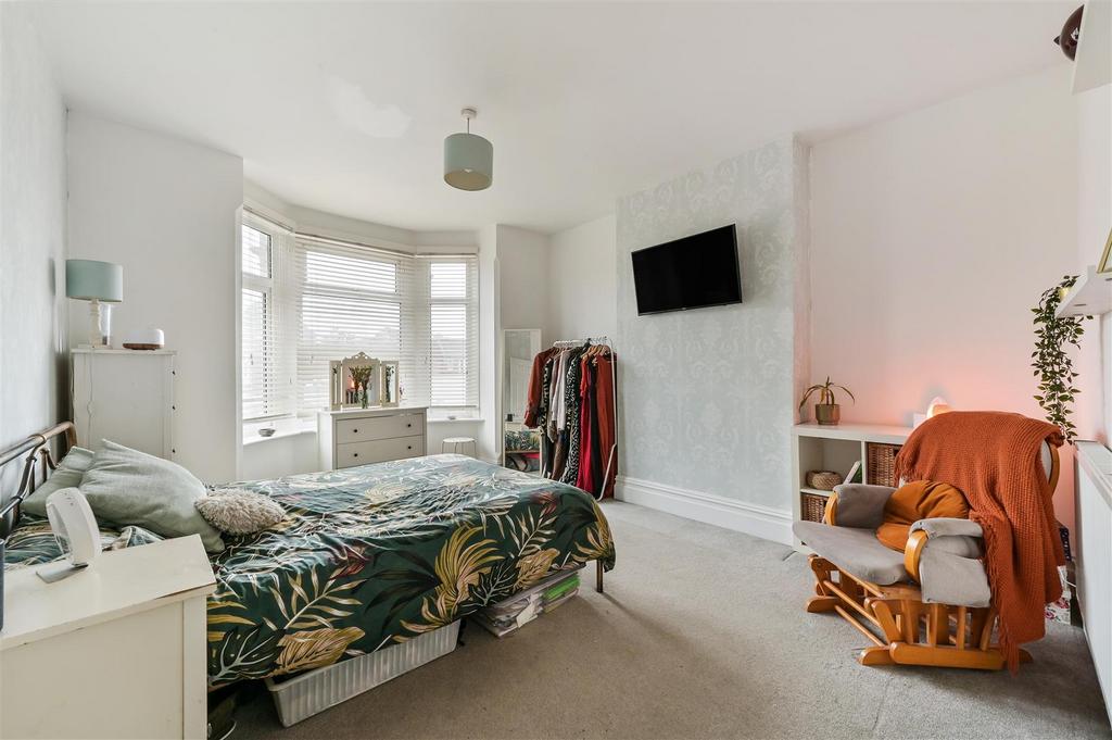 Bedroom One.jpg