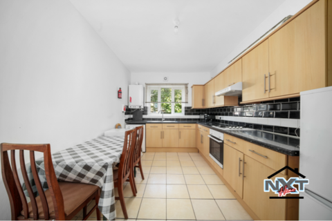 33 Radlix Road, London, E10 7BD