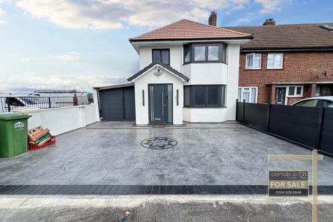 Station Crescent, ASHFORD TW15
