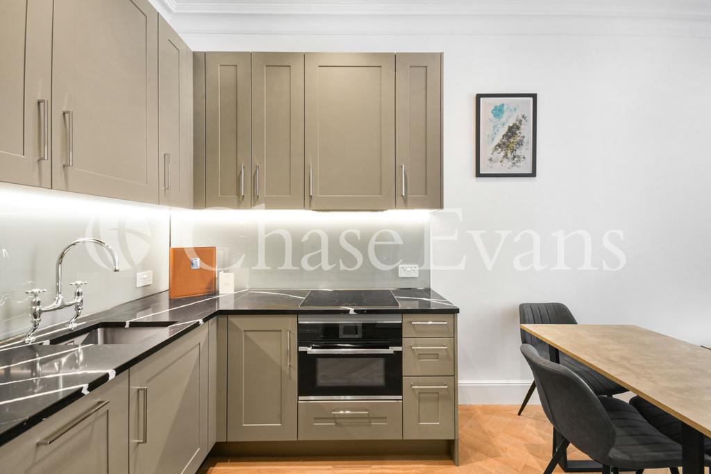 Apartment in Westminster - View 4