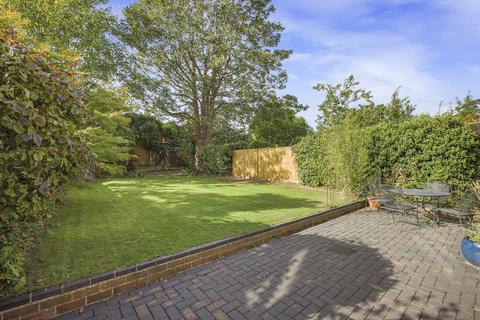 undefined, The Avenue Churchdown Gloucester, Gloucestershire, GL3 2HB
