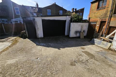 undefined, West Road, Westcliff on Sea, Westcliff on Sea,