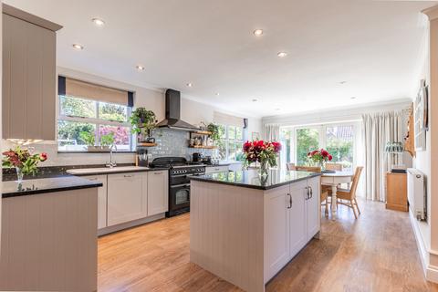 undefined, Elegant Art Deco Home with Annexe in Holt