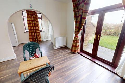 3 bedroom semi-detached house for sale, Railway Road, Stretford, Manchester, M32