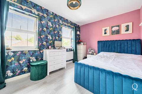 4 bedroom detached house for sale, Sandstone Drive, Kemsley, Sittingbourne, Kent, ME10