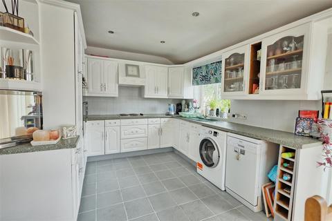 undefined, Ware Road, Tonwell SG12