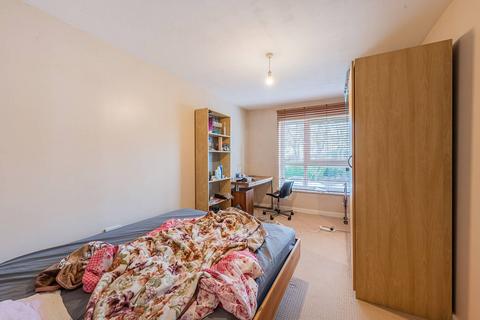 2 bedroom flat for sale, Westferry Road, Isle Of Dogs, London, E14