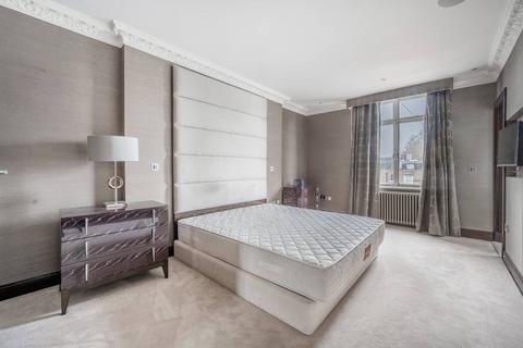 3 bedroom flat to rent, Rutland Gate, Kensington, London, SW7