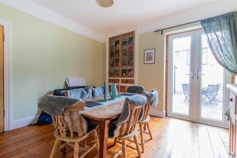 27 Llandaff Road, Cardiff, CF11 9NF