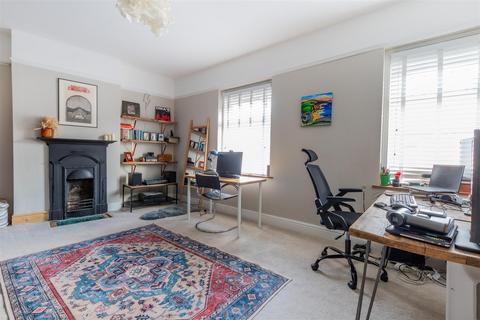 27 Llandaff Road, Cardiff, CF11 9NF