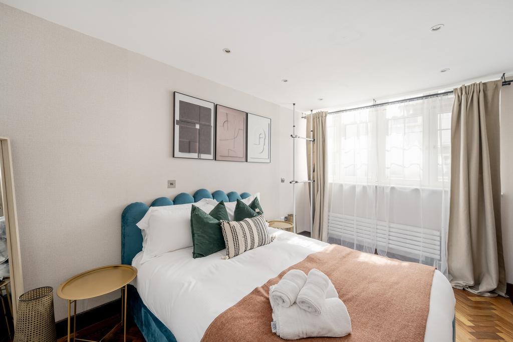 The Private Realtor-18 Ovington Mews-5 Lo