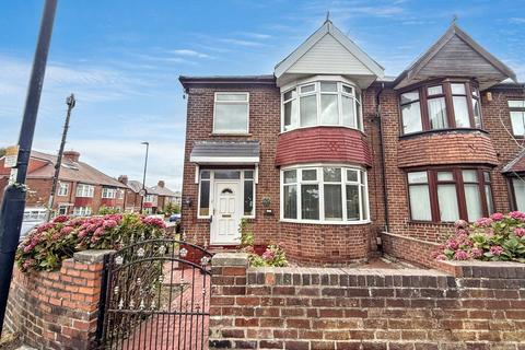 3 bedroom semi-detached house for sale, West Road, Fenham, Newcastle upon Tyne, Tyne and Wear, NE4 9JX