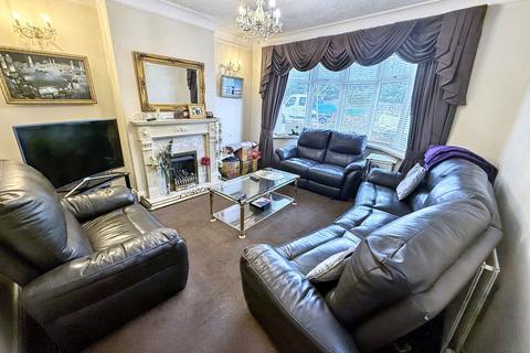 3 bedroom semi-detached house for sale, West Road, Fenham, Newcastle upon Tyne, Tyne and Wear, NE4 9JX