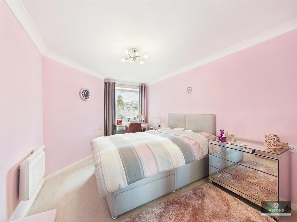 CAM04622 G0-PR0052-STILL003.jpg