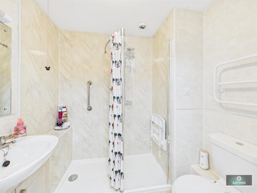 CAM04622 G0-PR0052-STILL002.jpg