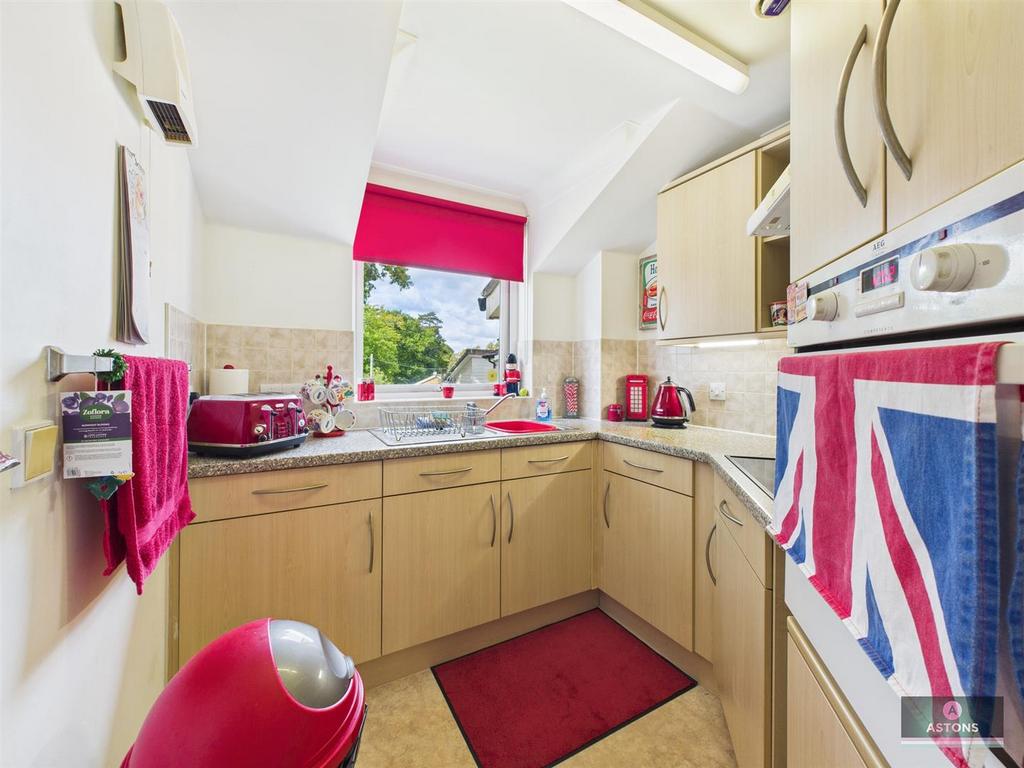 CAM04622 G0-PR0052-STILL006.jpg