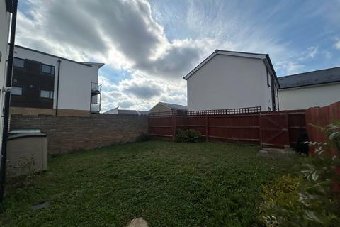 3 bedroom semi-detached house for sale, James Avenue, Peterborough PE1