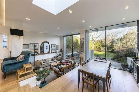 undefined, Kingston Lane, Teddington TW11