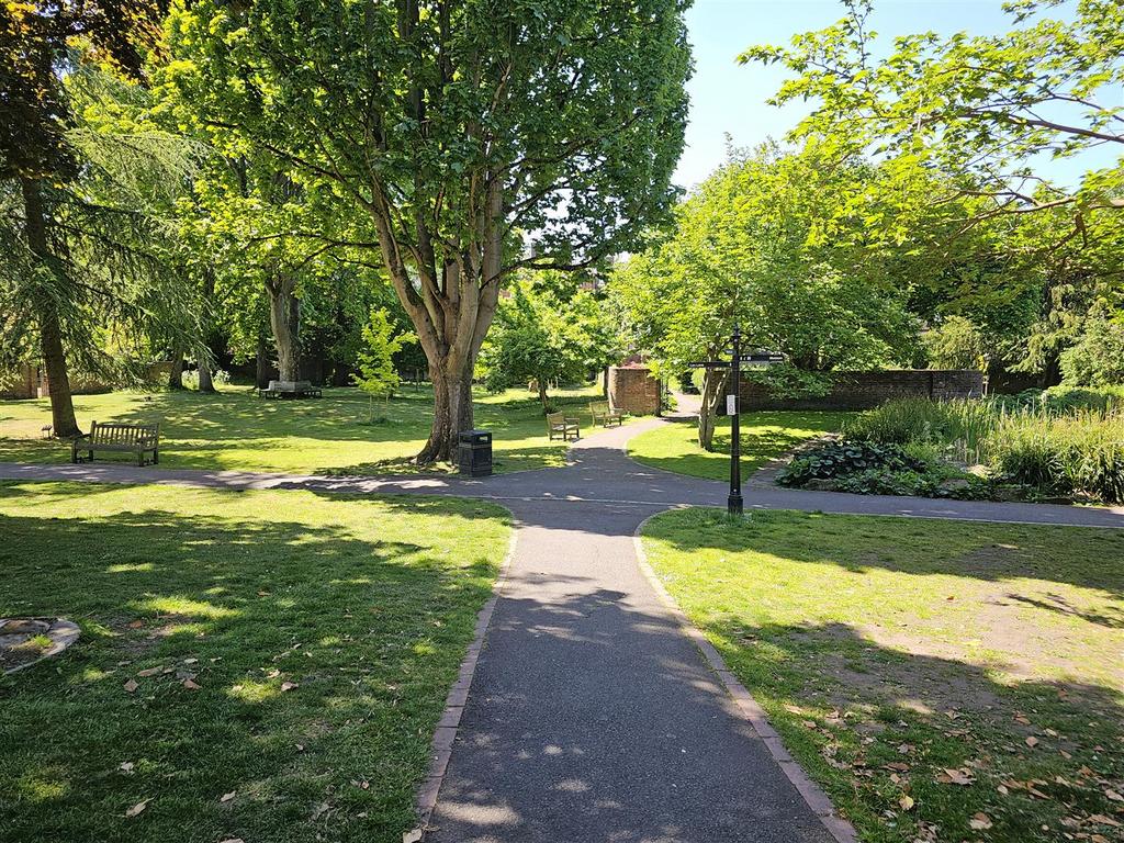 Jubilee Gardens
