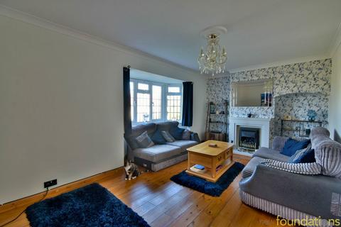 undefined, Little Twitten, Bexhill-on-Sea, TN39