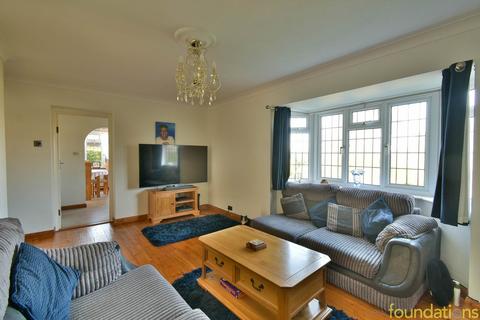 undefined, Little Twitten, Bexhill-on-Sea, TN39