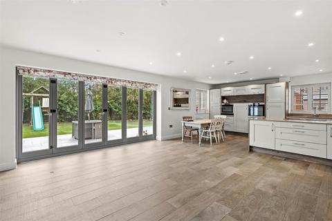 4 bedroom detached house for sale, Elizabeth Close, Welford On Avon, Stratford-upon-Avon