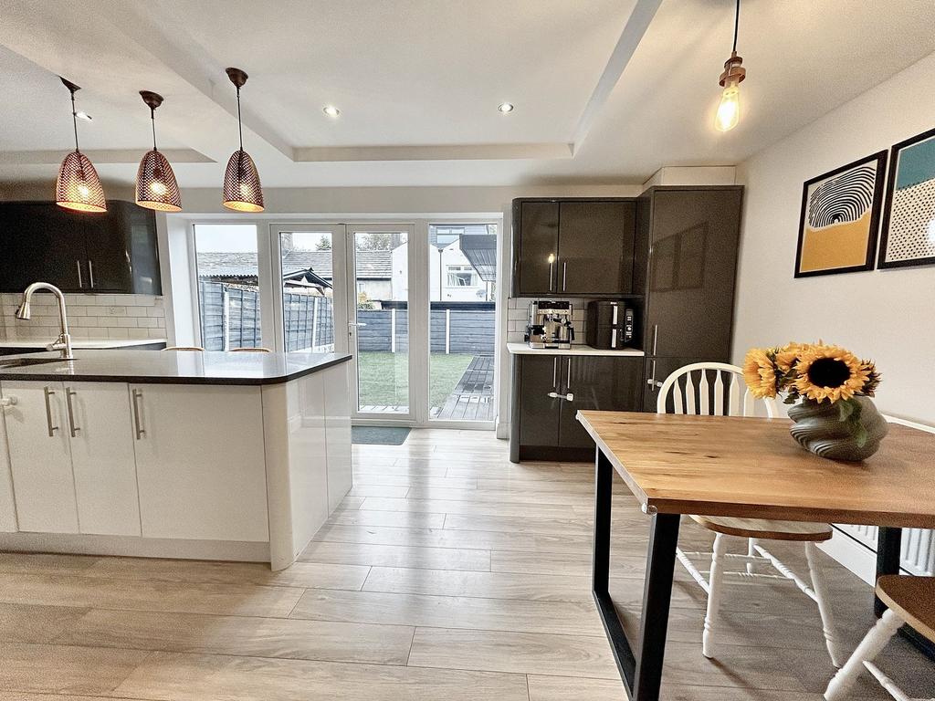 Kitchen / Diner