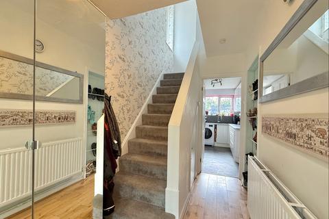 undefined, North Western Avenue, Watford, WD24