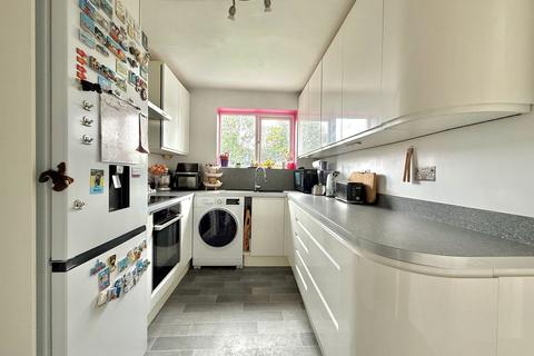 undefined, North Western Avenue, Watford, WD24