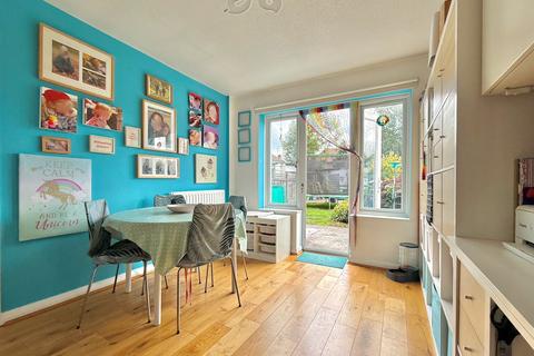 undefined, North Western Avenue, Watford, WD24