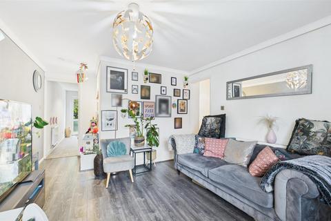 undefined, Shanklin Close, Cheshunt, Waltham Cross