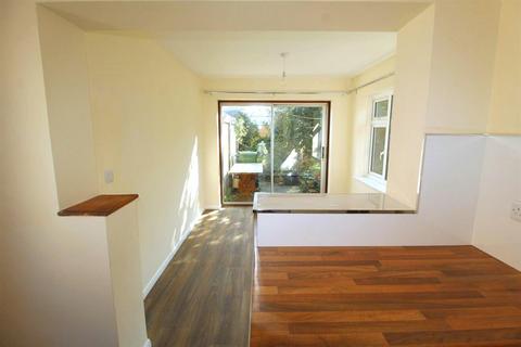 2 bedroom detached bungalow for sale, Kings Road, Minster-On-Sea